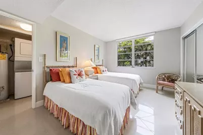 3960 Oaks Clubhouse Drive #312, Pompano Beach, FL 33069 - Photo 23