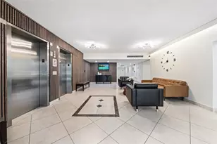 3960 Oaks Clubhouse Dr, Pompano Beach, FL 33069 - Photo 29