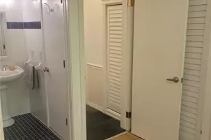 815 Middle River Dr, Fort Lauderdale, FL 33304 - Photo 17