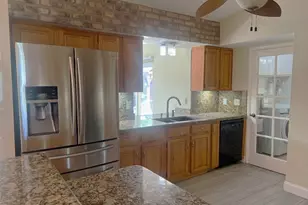 861 SW 55th Way, Margate, FL 33068 - Photo 13