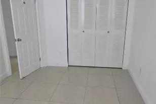 11975 NW 11th St, Hollywood, FL 33026 - Photo 9