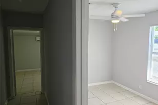 407 NW 13th Ave, Boynton Beach, FL 33435 - Photo 9