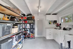 201 NE 28th Ct, Wilton Manors, FL 33334 - Photo 47