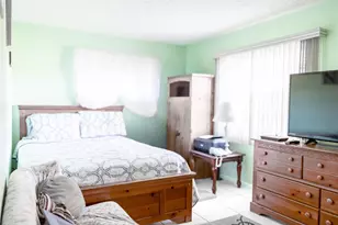 650 SE Strait Ave, Port Saint Lucie, FL 34983 - Photo 5