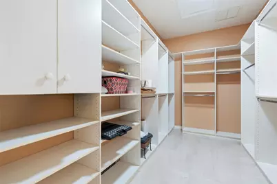 8235 NW 164th Street, Hialeah, FL 33016 - Photo 11