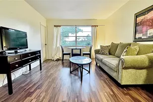 5103 NW 35th St, Lauderdale Lakes, FL 33319 - Photo 7