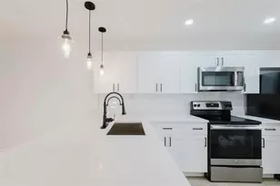 7579 NW 79th Ave, Tamarac, FL 33321 - Photo 5