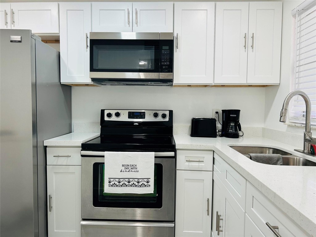 2871 E Sunrise Lakes Dr Unit #101 - 2871 E Sunrise Lakes Dr Unit #101, Sunrise, FL 33322 Luxury Property | Jose Angel Pina