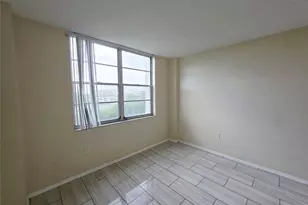 15600 NW 7th Ave, Miami, FL 33169 - Photo 9