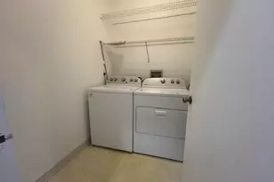 16360 Malibu Dr, Weston, FL 33326 - Photo 23