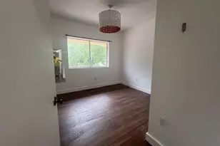 16360 Malibu Dr, Weston, FL 33326 - Photo 15