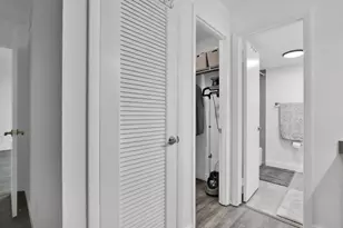 250 NW 67th St, Boca Raton, FL 33487 - Photo 9