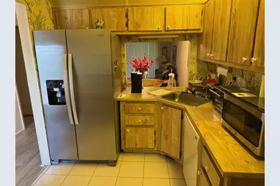 1801 NW 75th Avenue #306, Plantation, FL 33313 - Photo 5