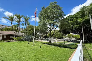 2650 S Course Dr, Pompano Beach, FL 33069 - Photo 41