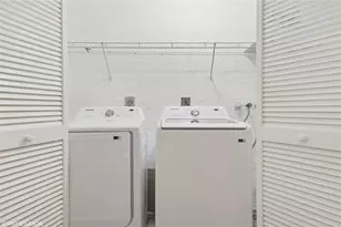 3901 Cocoplum Cir, Pompano Beach, FL 33063 - Photo 19