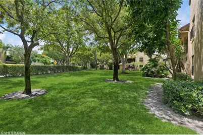 3901 Cocoplum Circle #3521, Pompano Beach, FL 33063 - Photo 23