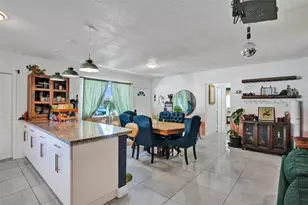 220 NE 165th St, Miami, FL 33162 - Photo 5