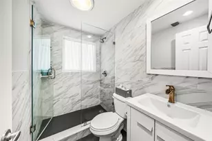 1000 SE 4th St, Fort Lauderdale, FL 33301 - Photo 11