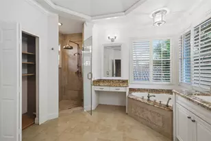 2527 Montclaire Cir, Weston, FL 33327 - Photo 69