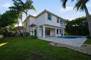 2527 Montclaire Cir, Weston, FL 33327 - Photo 57