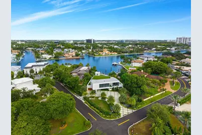 19 Gatehouse Road, Sea Ranch Lakes, FL 33308 - Photo 1