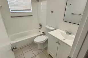 1490 NW 22nd St, Fort Lauderdale, FL 33311 - Photo 5