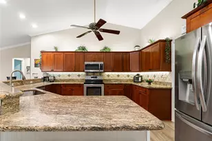 18392 50th St N, Loxahatchee, FL 33470 - Photo 13