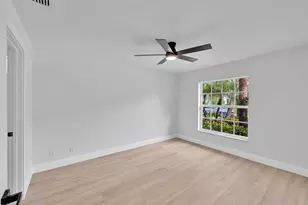 8402 Logia Cir, Boynton Beach, FL 33472 - Photo 17