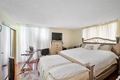 3241 Holiday Springs Boulevard #210, Margate, FL 33063 - Photo 9