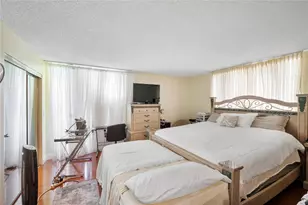 3241 Holiday Springs Blvd, Margate, FL 33063 - Photo 9