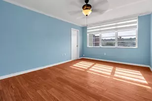 1690 NE 191st St, Miami, FL 33179 - Photo 27