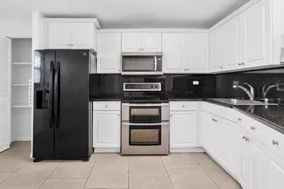 1690 NE 191st Street #405-1, Miami, FL 33179 - Photo 7