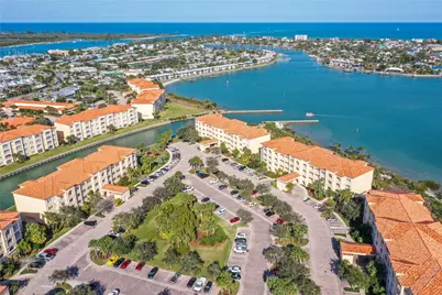 19 Harbour Isle Drive #306, Hutchinson Island, FL 34949 - Photo 33