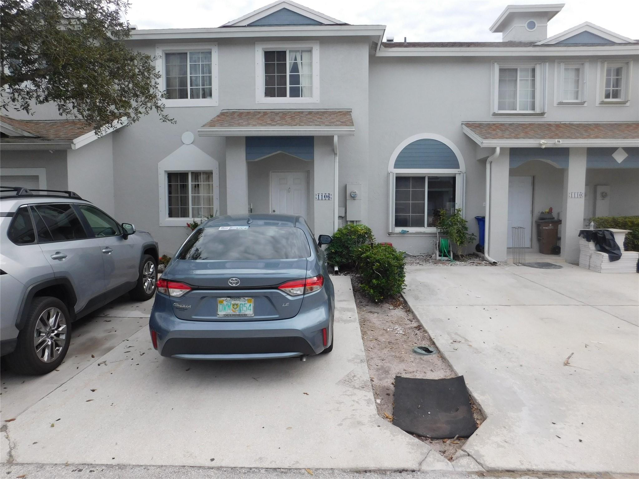 1106 SW 44th Way - 1106 SW 44th Way, Deerfield Beach, FL 33442 Luxury Property | Jose Angel Pina
