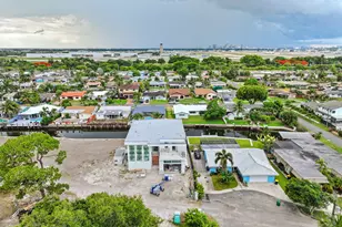 1410 Florian Dr, Dania Beach, FL 33004 - Photo 3