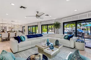 2541 NE 48th St, Pompano Beach, FL 33064 - Photo 11