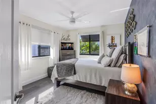 2541 NE 48th St, Lighthouse Point, FL 33064 - Photo 23