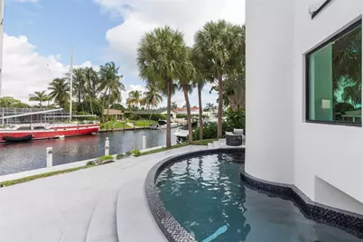 2651 NE 22nd Court, Pompano Beach, FL 33062 - Photo 7