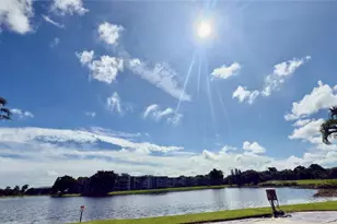 9340 Lagoon Pl, Davie, FL 33324 - Photo 45