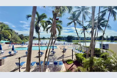 9340 Lagoon Place #403, Davie, FL 33324 - Photo 31