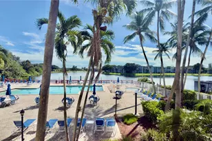 9340 Lagoon Pl, Davie, FL 33324 - Photo 31