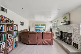 667 W Melrose Cir, Fort Lauderdale, FL 33312 - Photo 23