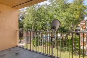 8240 NW 24th St, Coral Springs, FL 33065 - Photo 25