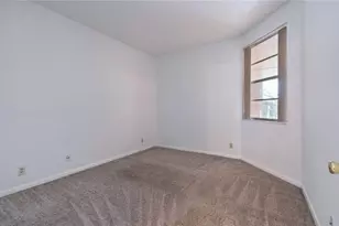 8240 NW 24th St, Coral Springs, FL 33065 - Photo 21