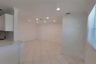 266 NE 42nd St, Deerfield Beach, FL 33064 - Photo 13