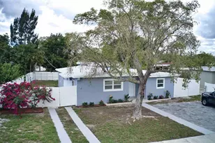 266 NE 42nd St, Deerfield Beach, FL 33064 - Photo 5