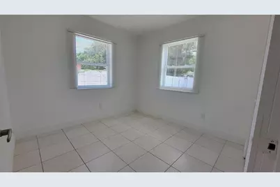 266 NE 42nd Street, Pompano Beach, FL 33064 - Photo 15