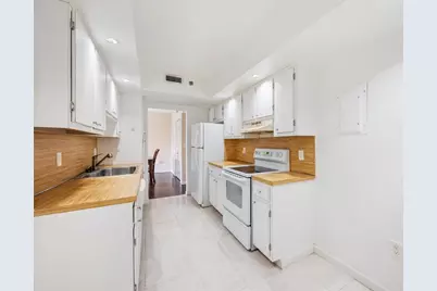 3850 Washington Street #315, Hollywood, FL 33021 - Photo 7