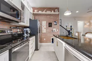 12467 NW 17th Ct, Pembroke Pines, FL 33028 - Photo 23