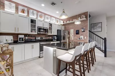 12467 NW 17th Court, Pembroke Pines, FL 33028 - Photo 19